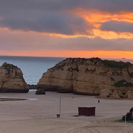 Lovely Algarve By The Sea Appartement