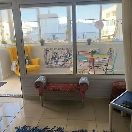 Apartamento Lovely Algarve By The Sea Portimão